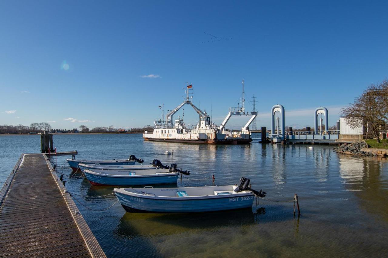 Hotel Pension Zur Wittower Faehre Wiek auf Rügen Exteriér fotografie